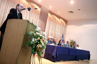 El Decano de la Facultad de Artes y Presidente de la Comisión CEHACS, Pablo Oyarzún, anunció que prontamente se dará a conocer el informe.