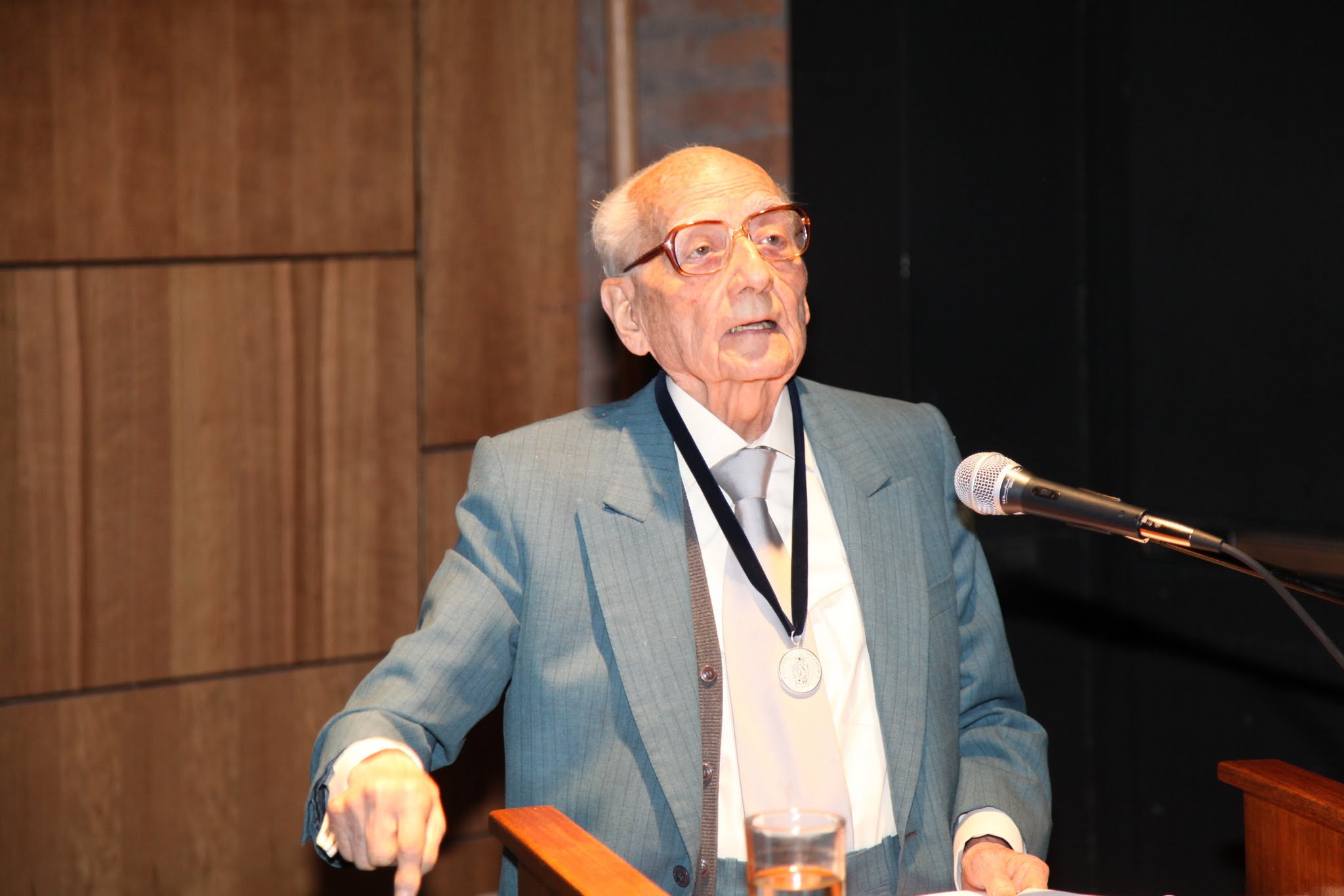 Joseph Rio Fau FAU celebró 166 años de enseñanza de la arquitectura con ...