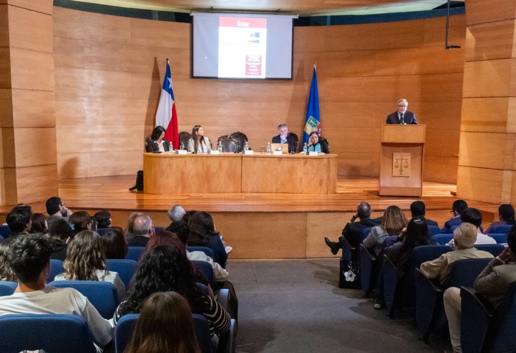 Además de la presentación del Anuario, el CDH propuso un panel de discusión titulado "Educación, Memoria y Derechos Humanos".