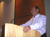 El Decano de la Facultad de Odontología, Prof. Dr. Julio Ramírez, encabezó la ceremonia de Certificación de las Actividades de Extensión 2008.
