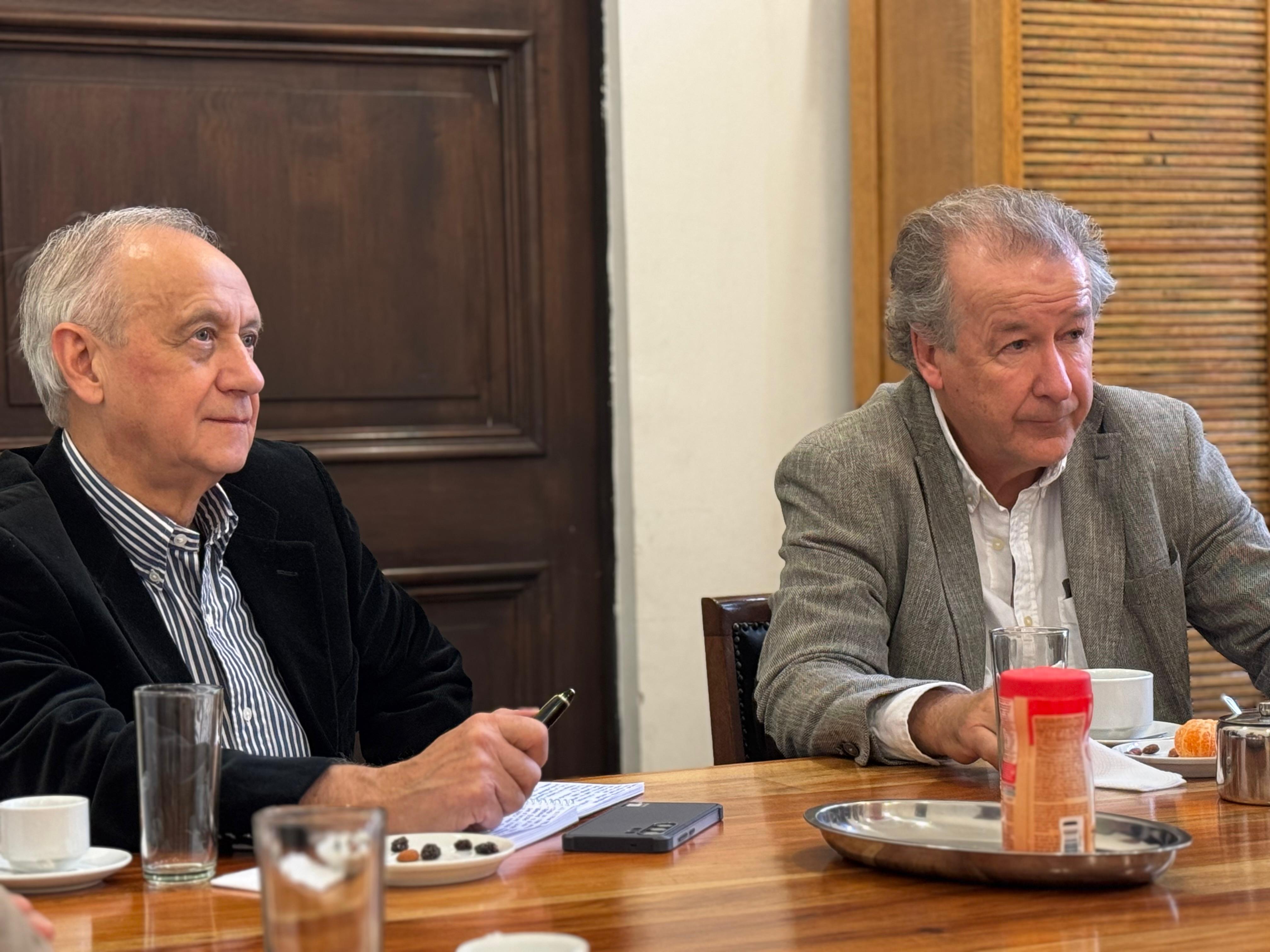 Encuentro de colaboración FAU – FCFM para generar propuesta de Plan ...