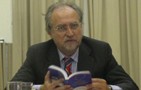 Profesor Francisco Aldecoa Luzárraga en el encuentro