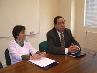 Prof. Marta Gajardo, académica del Departamento de Patología y Dr. Raúl Carvajal, Director del Departamento del Niño y Ortopedia Dentomaxilar.