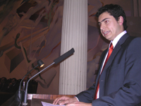 El Dr. Javier Rojo Pereira fue el vocero de la Generación de Odontólogos 2007.