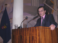 El Vicerrector Díaz solicitó a los titulados que "pongan siempre el nombre de la Universidad de Chile por delante".