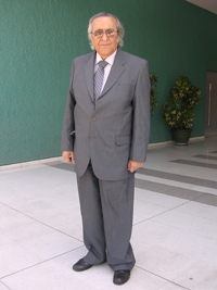 Dr. René Rojas Solar (QEPD)