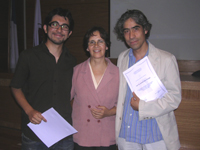 Sebastián Zapata, estudiante de Odontología; Prof. Marta Gajardo y Prof. Dr. Gonzalo Rojas, académico del Departamento de Patología de la Facultad.