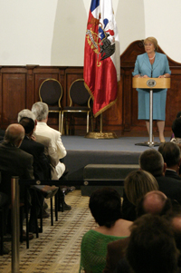La Presidenta Michelle Bachelet expresó que, a través de los trabajos personales de los galardonados, se reconocen las ciencias, humanidades y artes del país.