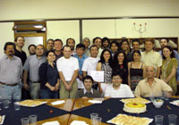 Apicultores y estudiantes de la Facultad participaron en este curso que culminó el 14 de diciembre.